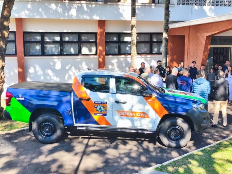 Nova caminhonete 4x4 da Defesa Civil de Campo Mourão